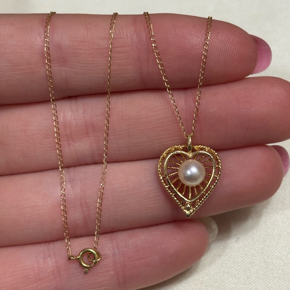 Vintage 14k Gold Heart Basket Pearl Necklace - Picture 2 of 6